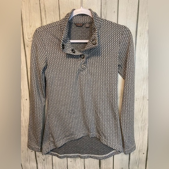 Merrell Indira Snap Button Placket Geometric Long Sleeve Top Size XS - Picture 2 of 6